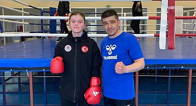 Kütahya Belediyesporlu boksörler milli takım kampında
