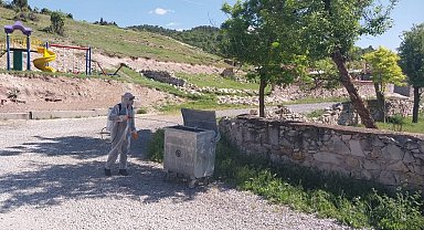Kütahya İl Özel İdaresi'nden temizlik ve ilaçlama seferberliği