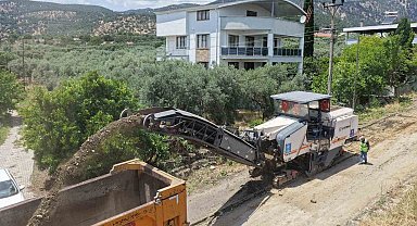 Kuyucak'ta mahalleleri birbirine bağlayan yol yenileniyor