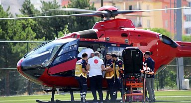 Malatya'da ambulans helikopter 75 yaşındaki hasta için havalandı