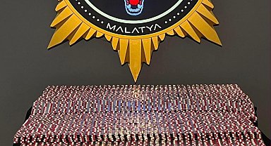 Malatya'da takside 28 bin sentetik ecza ele geçirildi