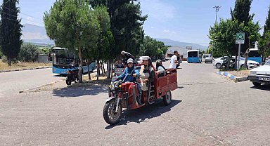 Manisa'da yeni mezarlık projesine traktörlü tepki