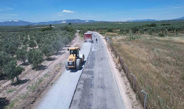 Manisa'da yollar yenileniyor