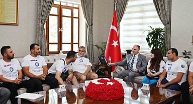 Manisalı engelli yüzücüler Macaristan yolcusu
