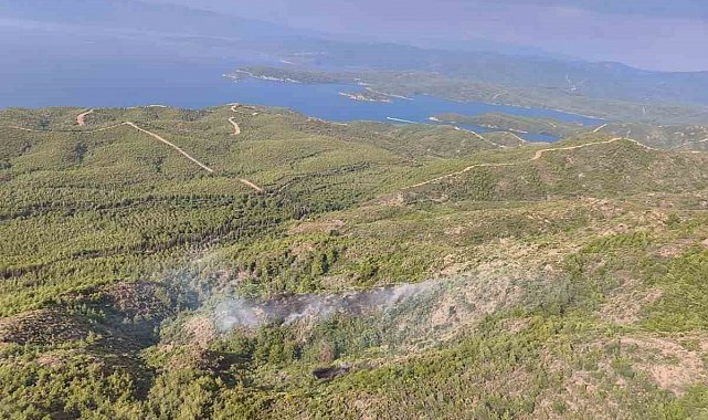 Marmaris'teki yıldırım kaynaklı orman yangını söndürüldü