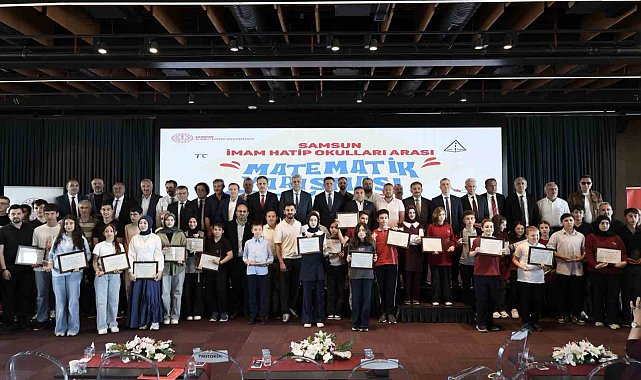 Matematikte dereceye giren imam hatipliler ödüllerini aldı