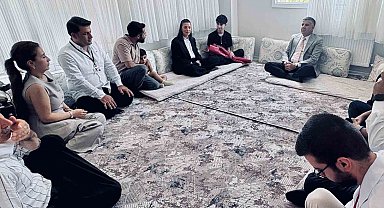 MEB Genel Müdürü Durna, okul saldırısından etkilenen öğrenci ve öğretmenleri ziyaret etti