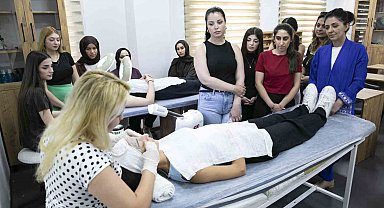MERCEK'ten gençlere meslek ve kariyer desteği