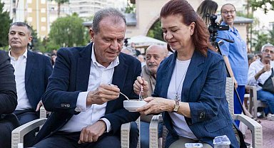 Mersin'de geleneksel aşure programı yoğun katılımla düzenlendi