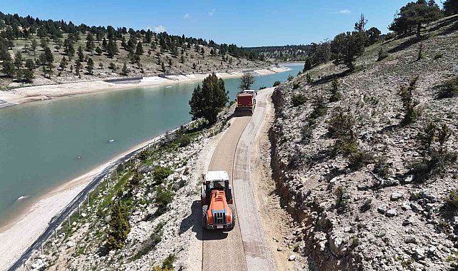 Mersin'de kırsal ulaşımı rahatlatan asfalt çalışması tamamlandı