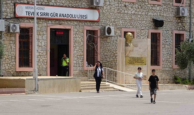 Mersin'de LGS sona erdi, öğrenciler sınavı değerlendirdi