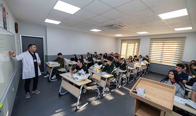 Mersin'de ücretsiz LGS ve YKS kursları için ön kayıtlar sürüyor
