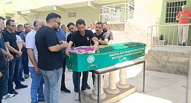 Mezuniyete giderken otobüs kazasında ölen Zehra gözyaşlarıyla uğurlandı