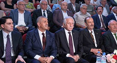 MHP'li Şahin: "Ya silahlar gömülecek ya da silahlarıyla gömülecekler"