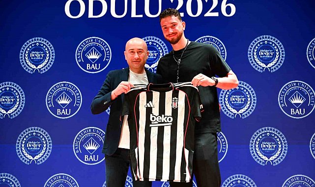 Milli basketbolcu Alperen Şengün'e Türkiye'ye Değer Katanlar Ödülü