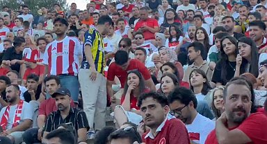 Milli heyecanı 2 bin 500 yıllık antik tiyatroda yaşadılar
