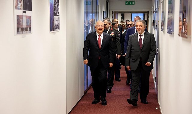 Milli Savunma Bakanı Güler, NATO Karargahı'nda