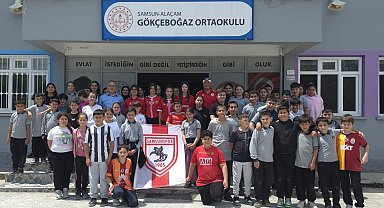 Milli sporcular köy okulunda bocceyi tanıttı