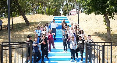 Minik ellerden Babasultan Parkı'na renkli dokunuş