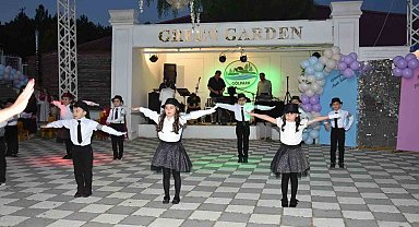 Miniklerden muhteşem gösteri