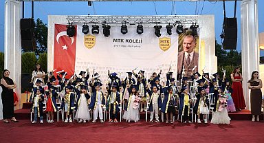 MTK Koleji'nde hem mezuniyet hem karne heyecanı