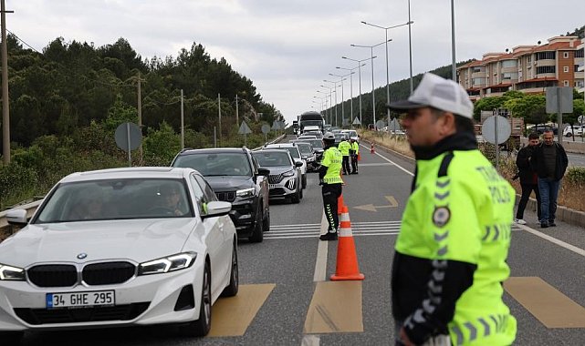 Muğla'da 9 günlük Bayram mesaisinde 37 bin araç kontrol edildi