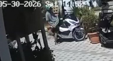 Muğla'da motosiklet hırsızlığı kameraya yansıdı