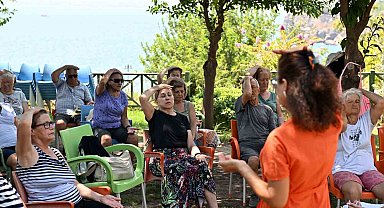Muratpaşa'dan Parkinson hastalarına hareket desteği