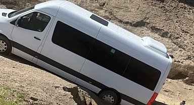 Nemrut Krater Gölü yolunda mahsur kalan öğrenciler kurtarıldı