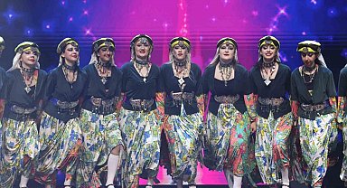 Nilüfer'in dansçılarından görsel şölen