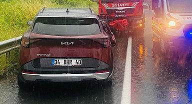 Ordu'da 3 aracın karıştığı kazada 6 kişi yaralandı
