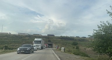 Osmaniye'de 6 ağır tonajlı aracın karıştığı kazada 2 kişi yaralandı