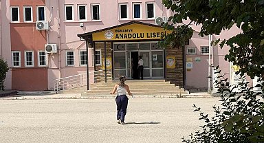 Osmaniye'de simitçi süreyi hatırlattı, son anda gelen aday içeri alınmadı