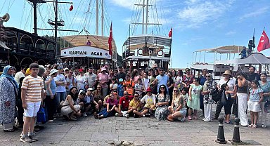 Özel bireyler "Yaza merhaba" etkinliğinde Akdeniz'e açıldı