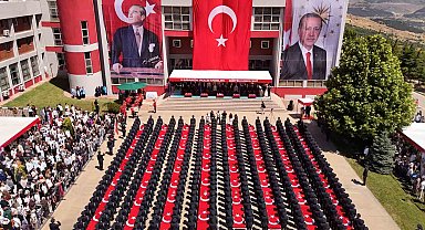 POMEM'de mezuniyet coşkusu: 408 öğrenci polisliğe ilk adımını attı