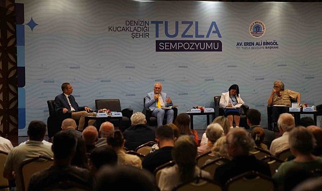 "Denizin Kucakladığı Şehir: Tuzla" Sempozyumu'nda Tuzla'nın 2 bin 500 yıllık tarihi ele alındı