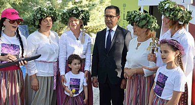 "Eskil Tuz Gölü Uluslararası Kültür Festivali" 25 ülkenin büyükelçilerinin katılımıyla başladı