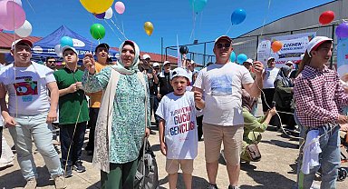 Rize'de balonlar 9 yaşında lösemiden kurtulan Egemen için uçtu