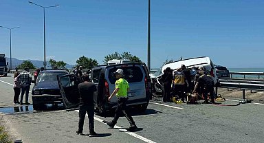 Rize'de ters yöne giren yaşlı sürücü kazaya neden oldu: 2 ölü, 3 yaralı