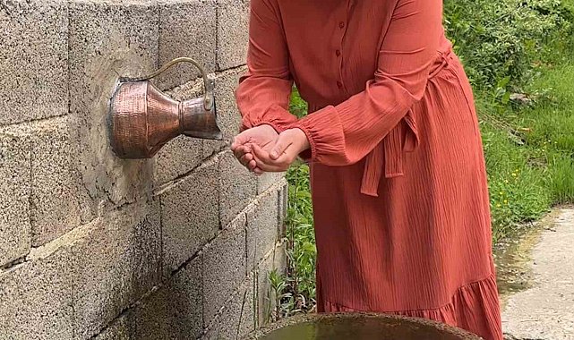 Rizeli'nin güğümden çeşmesi ilgi çekiyor