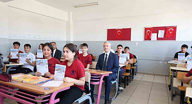 Şahinbey Belediyesi'nden sınava hazırlanan öğrencilere destek
