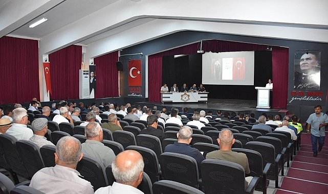 Salihli'de muhtarlar toplantısı yapıldı: Talepler ve sorunlar masaya yatırıldı