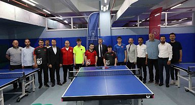 Samsunlu milli sporculara Vali Tavlı'dan moral