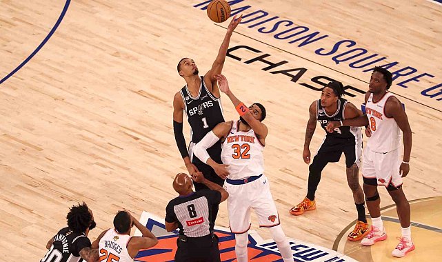 San Antonio Spurs, seride ilk galibiyetini aldı