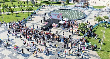 Sancaktepe'de Metehan bebek için gökyüzüne balonlar bırakıldı
