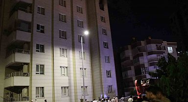 Şanlıurfa'da 9 katlı binada korkutan yangın