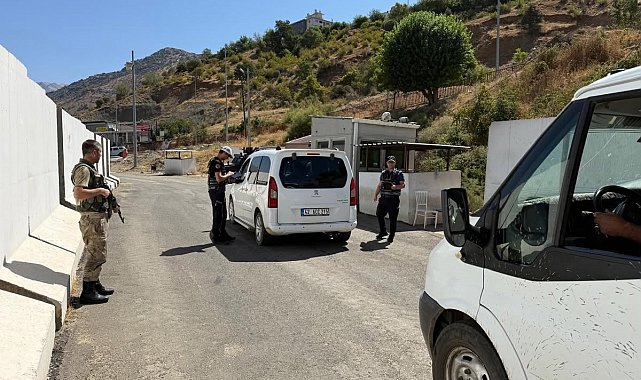 Sason'da "Huzurlu Sokak Uygulaması" denetimleri sürüyor