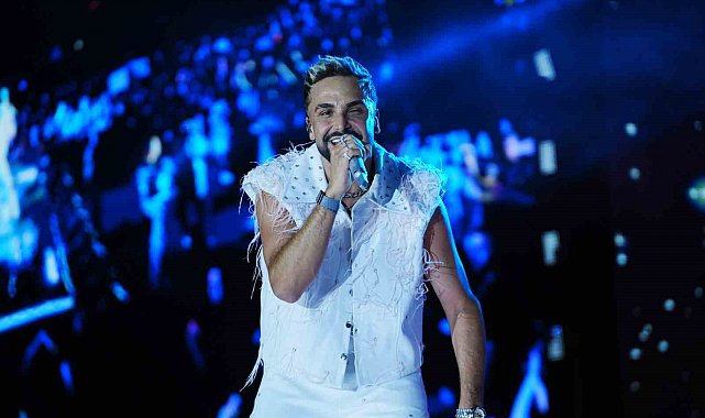 Sefo ile Manisa Kültür Yolu Festivaline muhteşem final