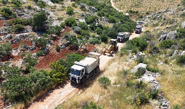 Şehitkamil'de arazi yolları açma çalışmaları sürüyor