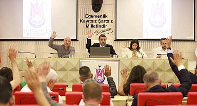 Şehzadeler Meclisi'nde 18 karar birden
